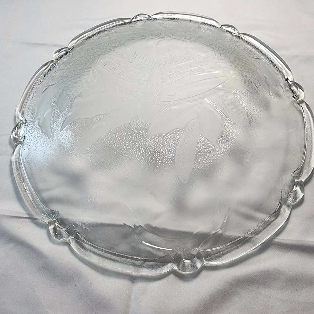 Elements Clear Etched Glass Christmas Serving Platter 13